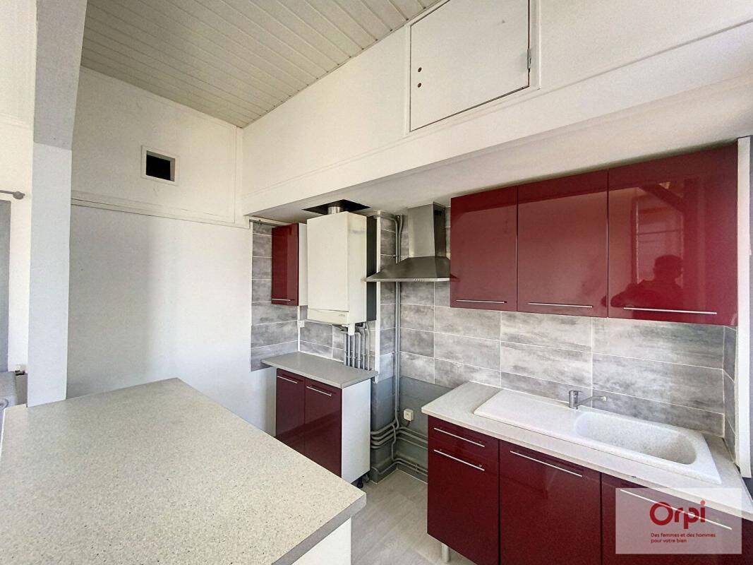 Appartement 3 pièces 55 m² · à Montluçon · 54,7 m² · 415 €/mois