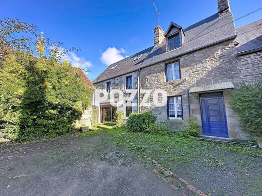 Maison à vendre 198 000 € 6 pièces 3 chambres 128 m² 426 m² de terrain Genêts 50530