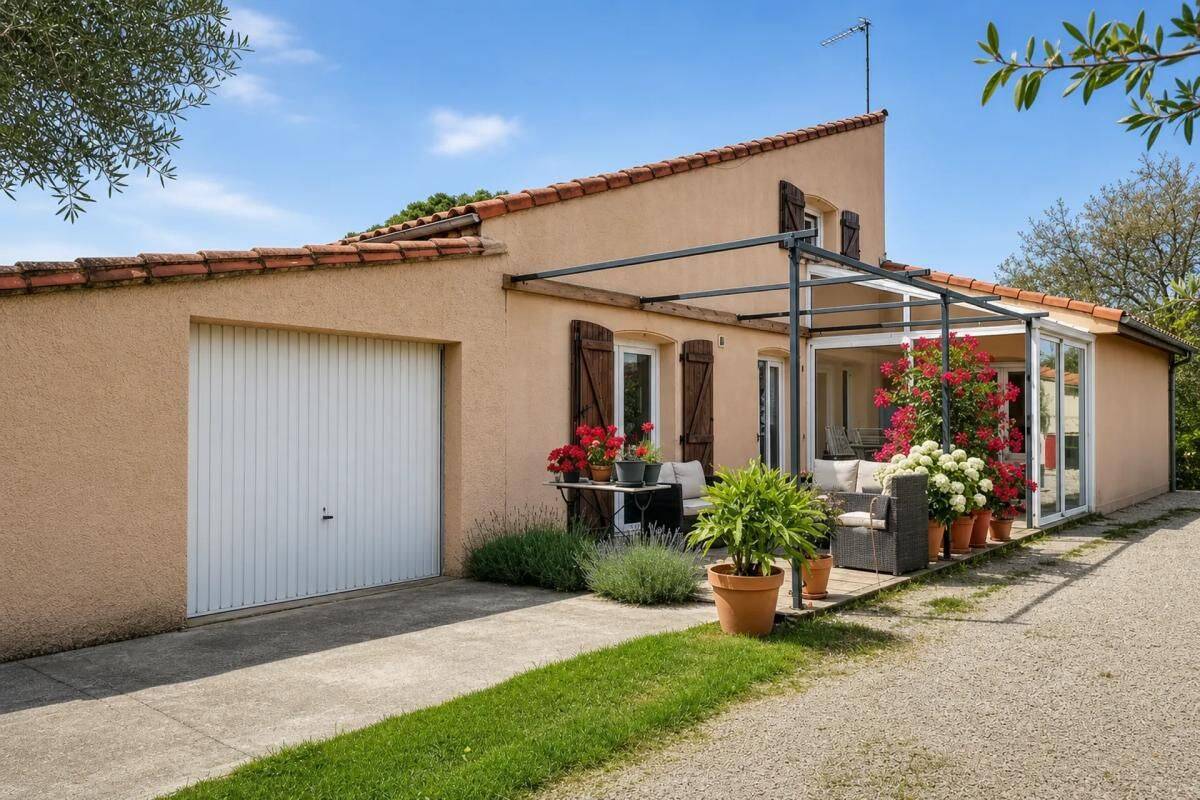 Maison 4 pièces 100 m² · à Frouzins · 100 m² · 259 000 €