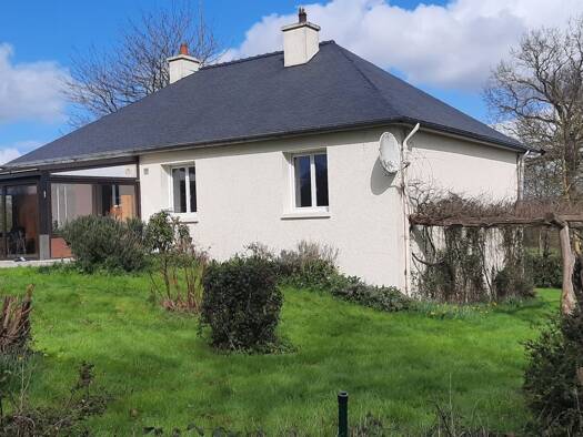 Maison à vendre 290 000 € 4 pièces 3 chambres 100 m² 5 000 m² de terrain Chevaigné 35250