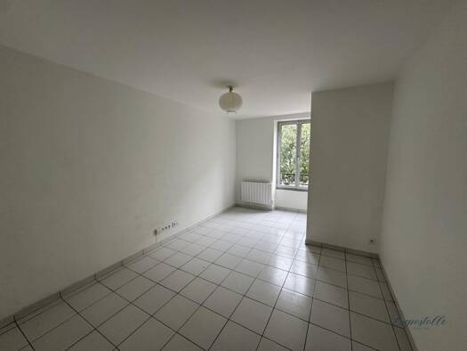 Appartement à louer 1 414 € 3 pièces 2 chambres 51,5 m² Étage 2/4 Saint Louis Saint-Mandé 94160