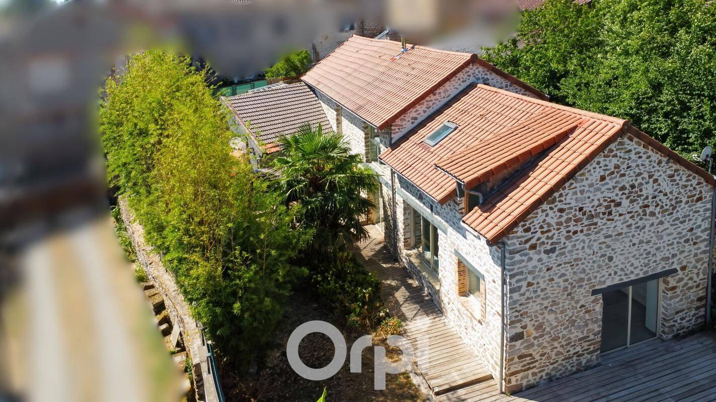 Maison 4 pièces 154 m² · à Ambazac · 154 m² · 245 000 €