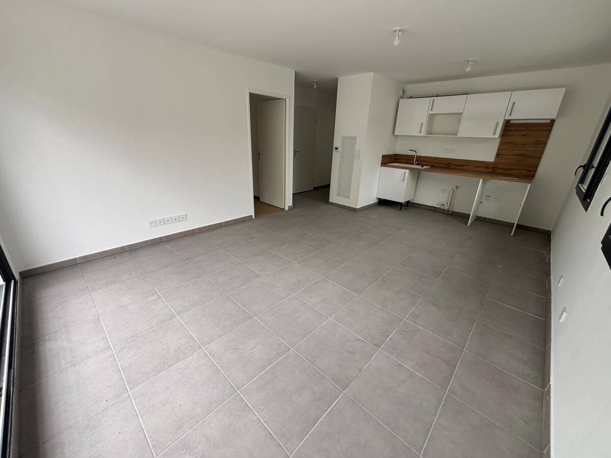 Appartement 2 pièces 44 m² · à Lespinasse · 44 m² · 574 €