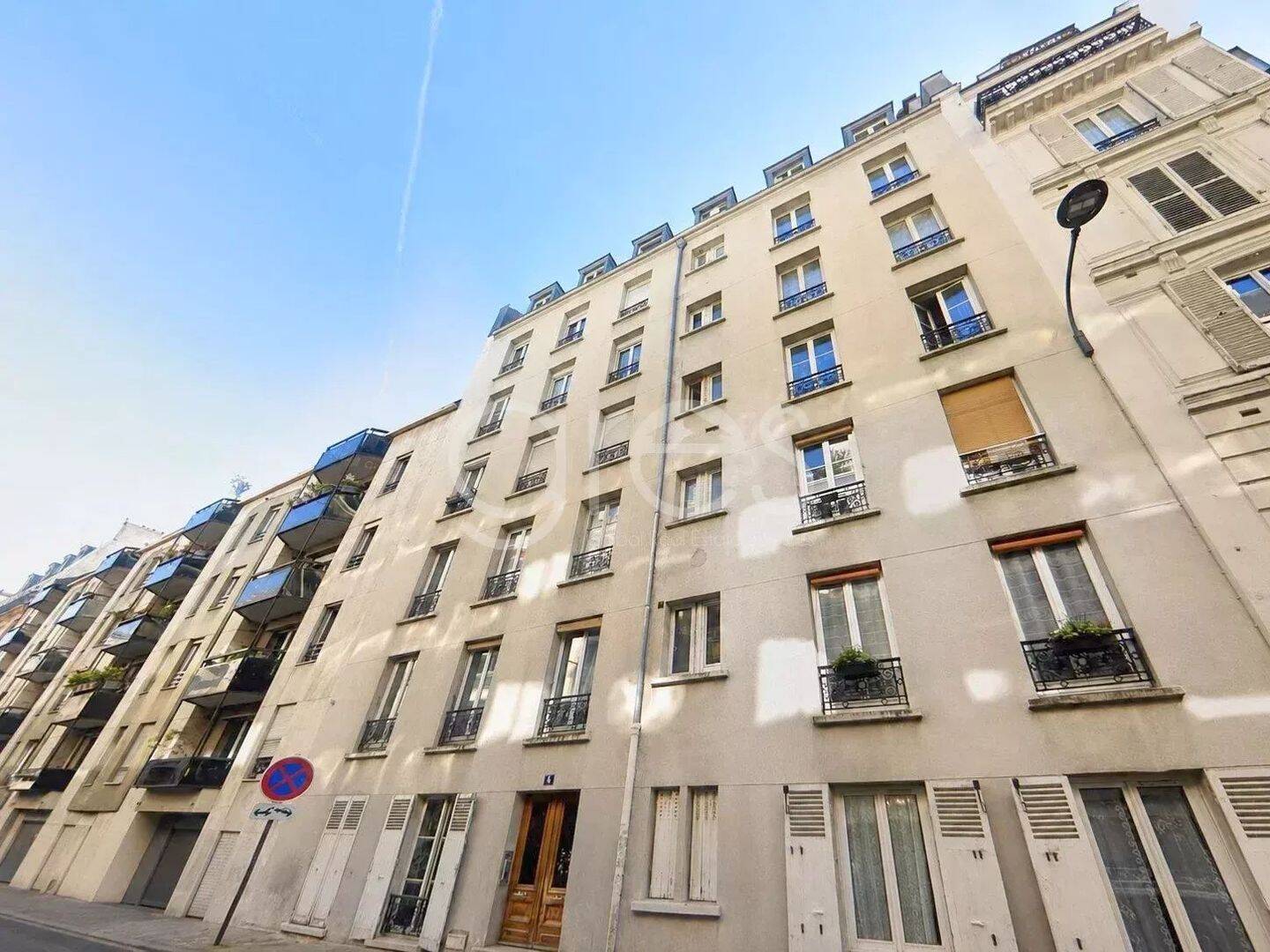 Appartement 3 pièces 40 m² · à Paris 17ème Arrondissement · 40 m² · 1 468 €