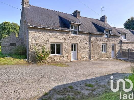 Maison à vendre 183 000 € 6 pièces 4 chambres 136 m² 1 535 m² de terrain Guern 56310