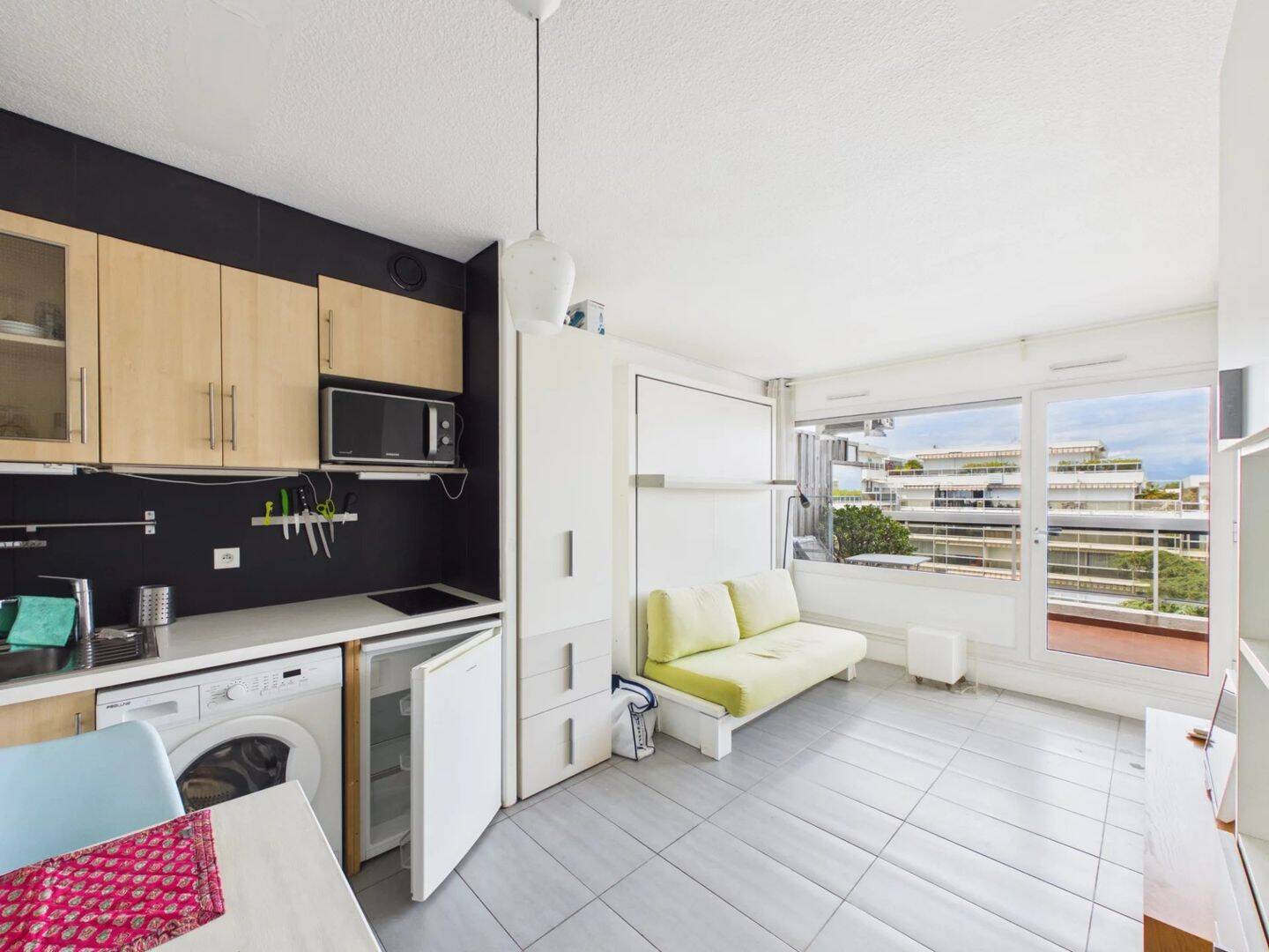 Appartement 1 pièce 28 m² · à Antibes · 28 m² · 179 000 €
