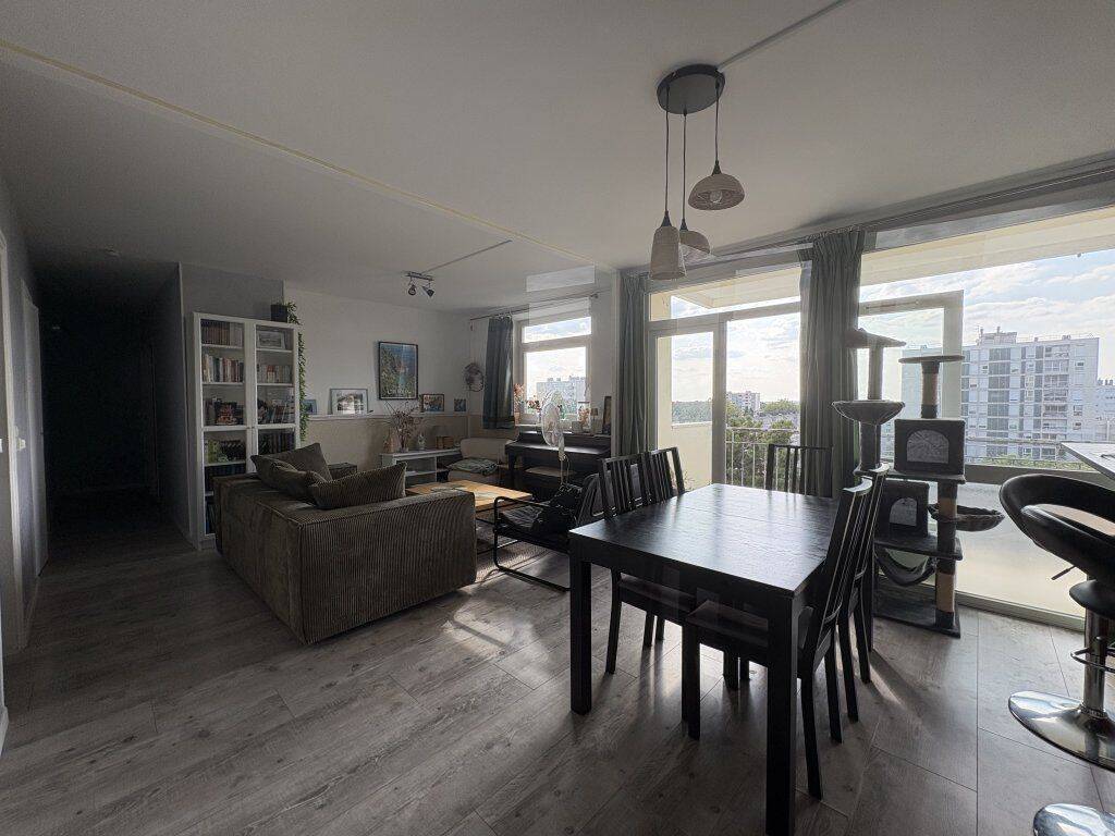 Appartement 3 pièces 65 m² · à Mont-Saint-Aignan · 65 m² · 831 €