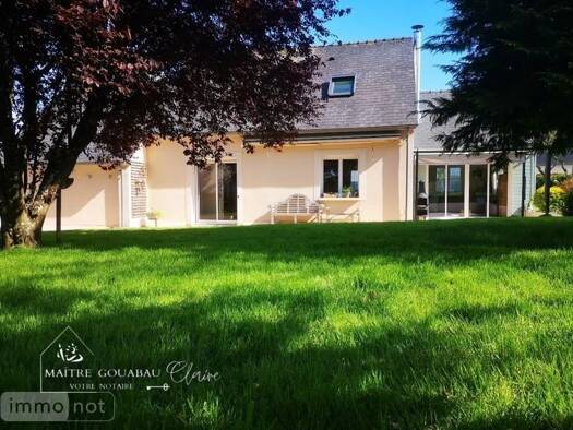 Maison à vendre 250 950 € 6 pièces 4 chambres 107 m² 1 400 m² de terrain Montjean 53320