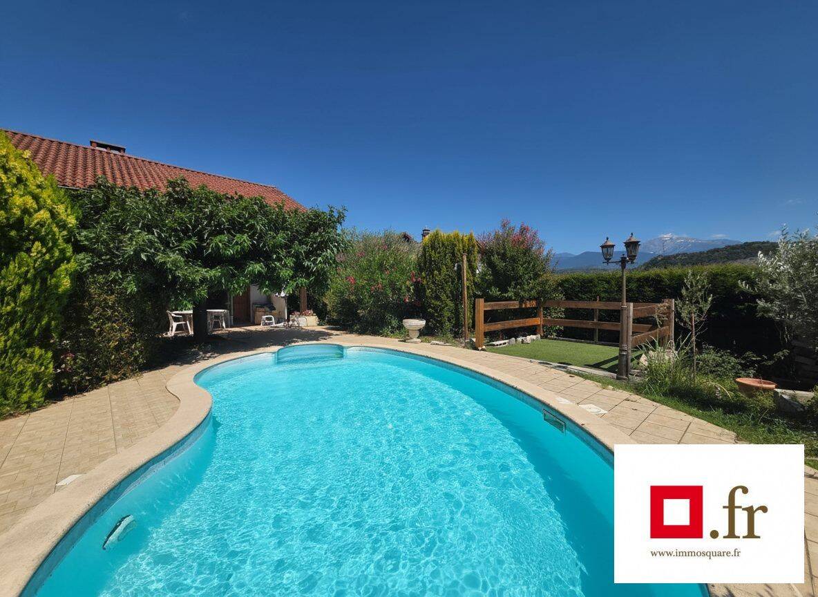 Maison 6 pièces 143 m² · à Claix · 143 m² · 540 000 €