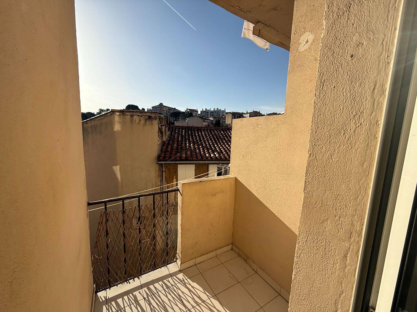 Appartement 3 pièces 52 m² · à Marseille 6ème Arrondissement · 52,3 m² · 950 €