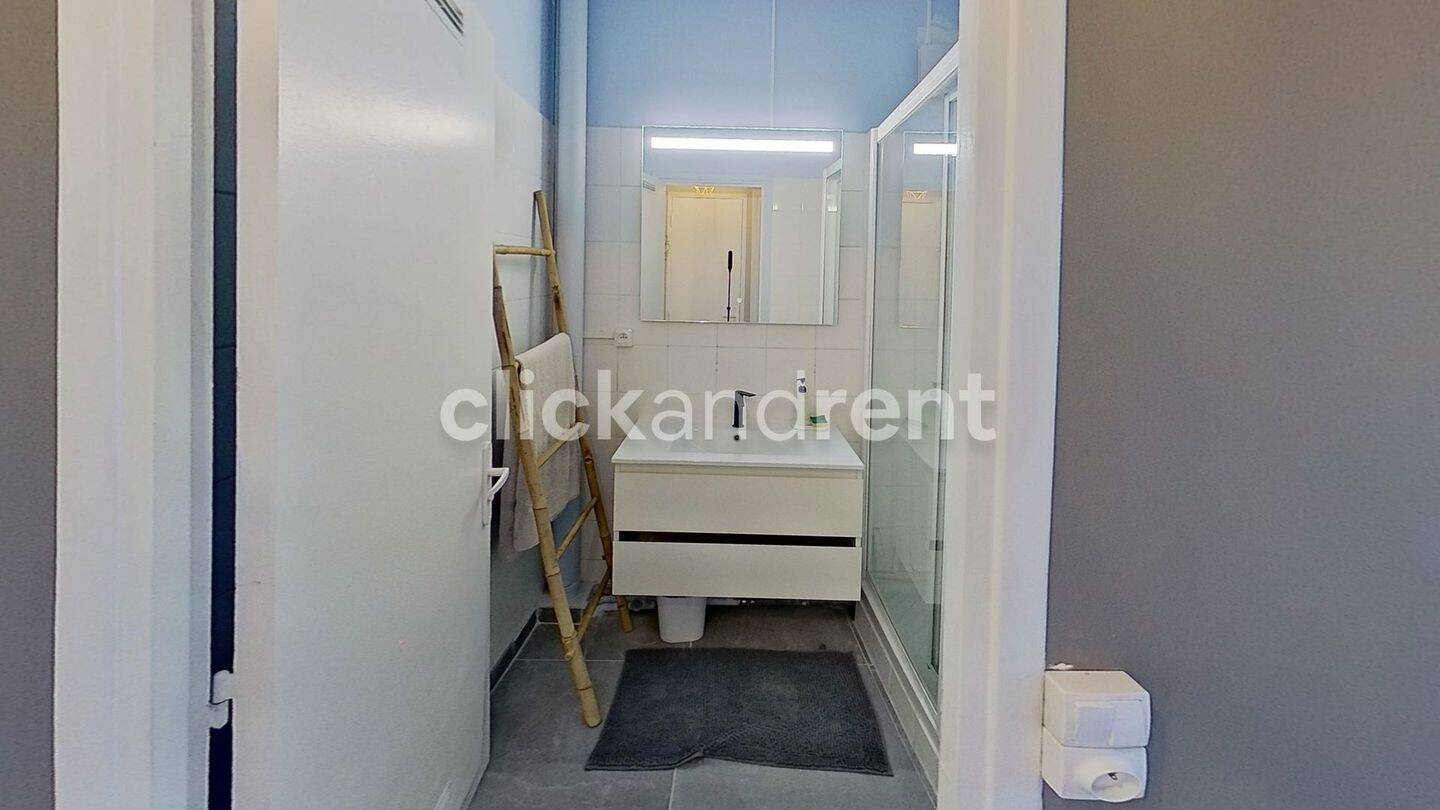 5 pièces 74 m² · à Évry-Courcouronnes · 73,5 m² · 500 €