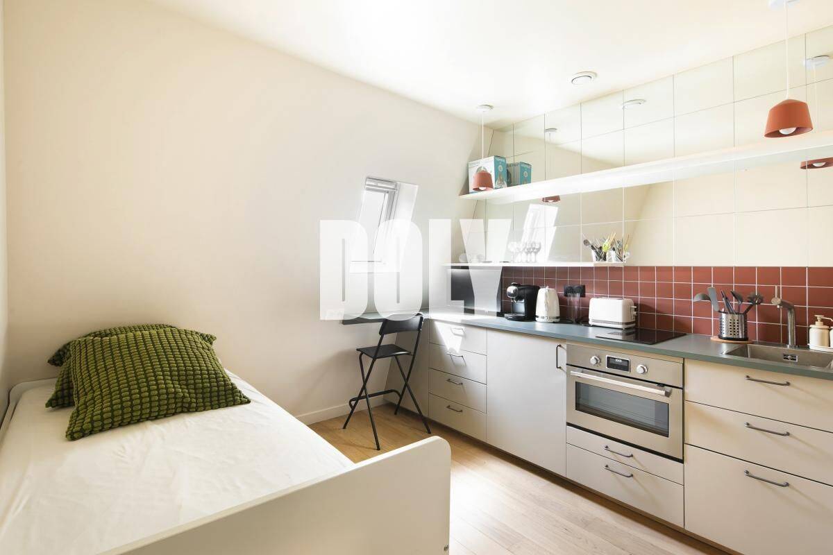 Appartement 1 pièce 10 m² · à Paris 18ème Arrondissement · 10 m² · 112 000 €