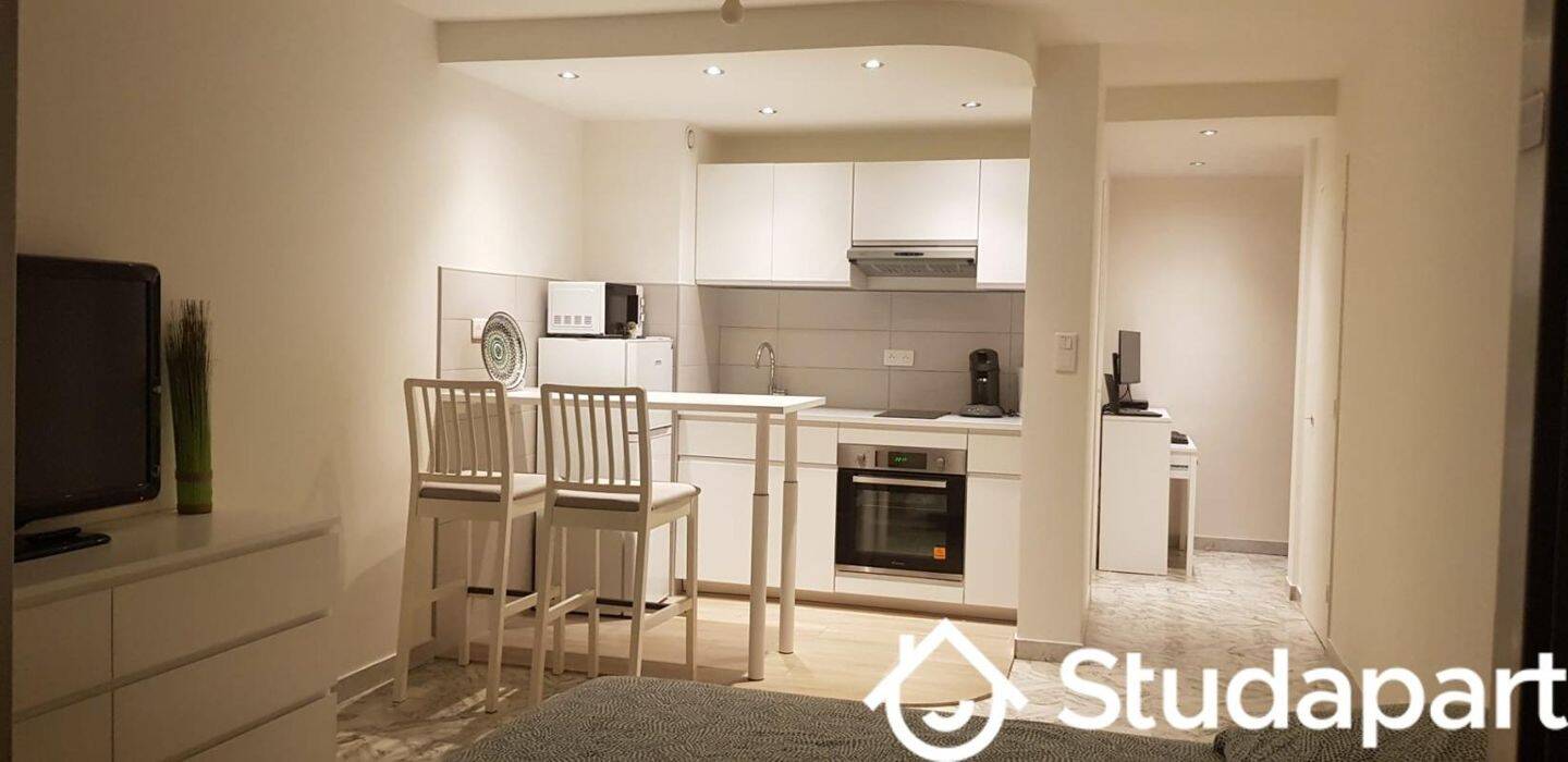 Appartement 1 pièce 26 m² · à Nice · 26 m² · 850 €