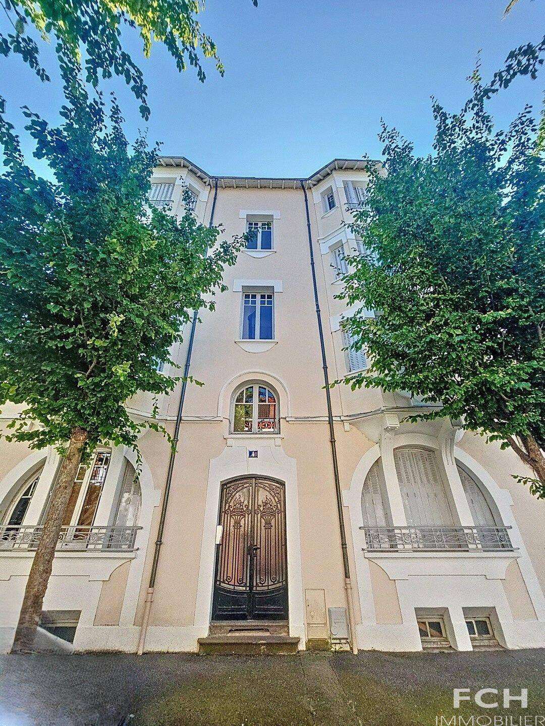 Appartement 3 pièces 56 m² · à Vichy · 55,8 m² · 97 000 €