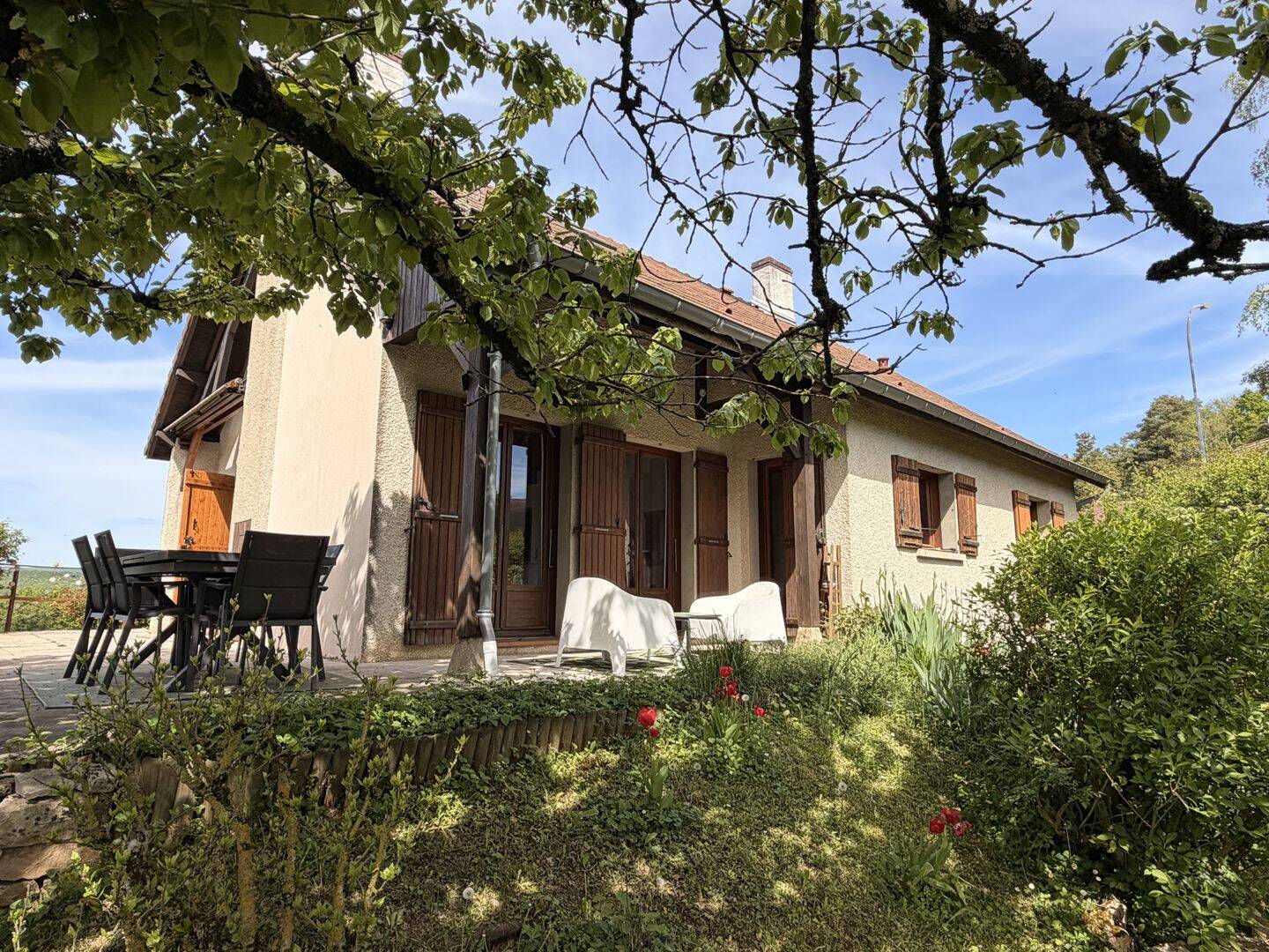 Maison 6 pièces 124 m² · à Asnières-lès-Dijon · 124 m² · 399 000 €