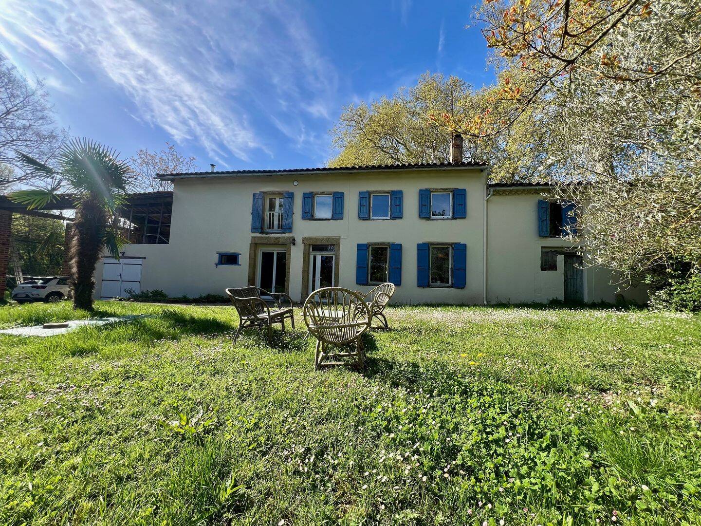 Maison 7 pièces 210 m² · à Beauteville · 210 m² · 1 500 €/mois
