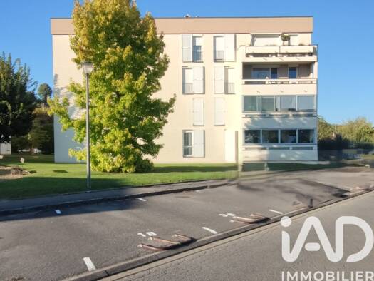 Appartement à vendre 159 000 € 3 pièces 2 chambres 72 m² Étage 3/3 Est Margny-lès-Compiègne 60280