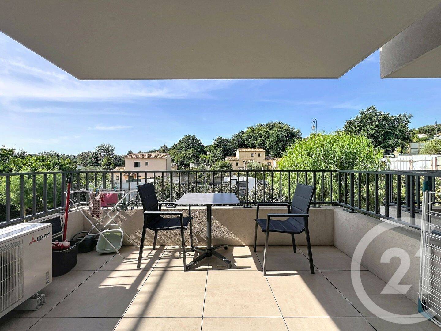 Appartement 2 pièces 44 m² · à Saint-Jeannet · 44 m² · 995 €