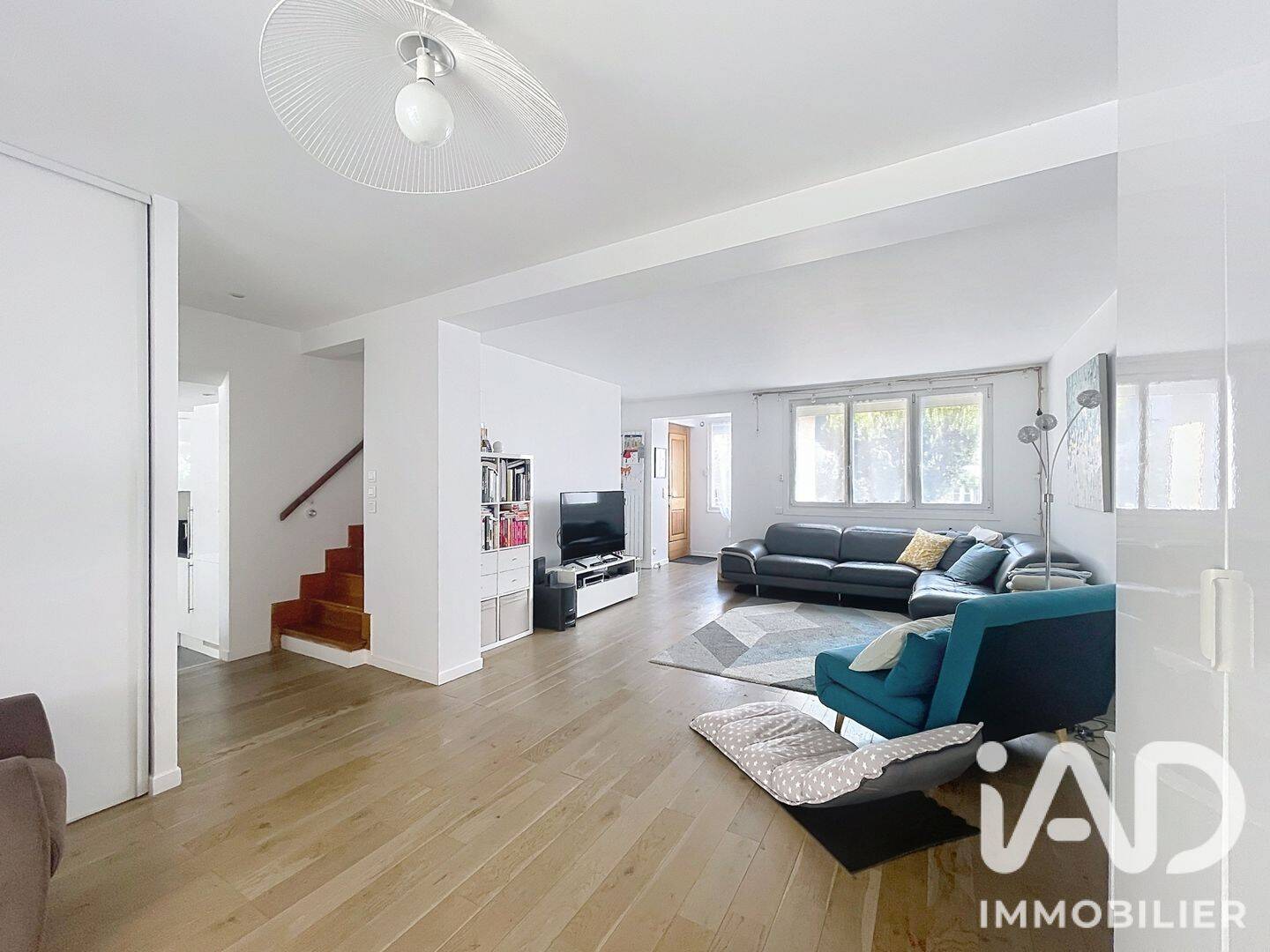 Maison 6 pièces 124 m² · à Sèvres · 124,4 m² · 2 550 €/mois