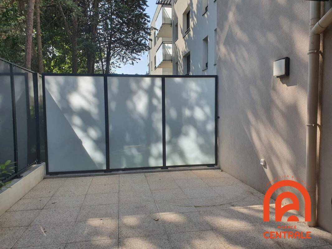 Appartement 2 pièces 47 m² · à Sainte-Colombe · 47 m² · 600 €