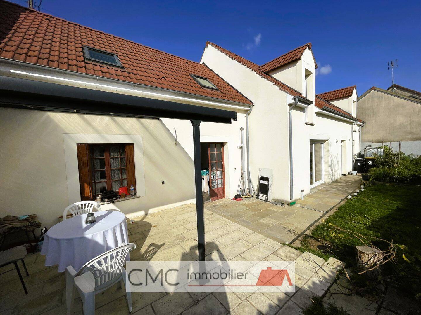 Maison 7 pièces 157 m² · à Luisant · 157,4 m² · 345 050 €