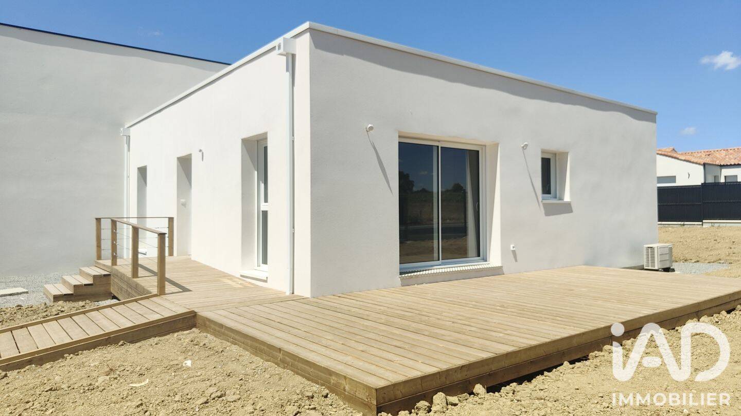 Maison 4 pièces 84 m² · à La Roche-sur-Yon · 83,7 m² · 980 €/mois
