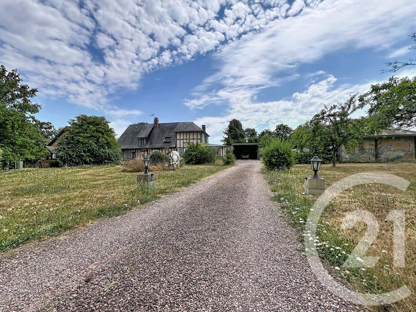 Maison 6 pièces 207 m² · à Pont-Audemer · 207 m² · 415 000 €