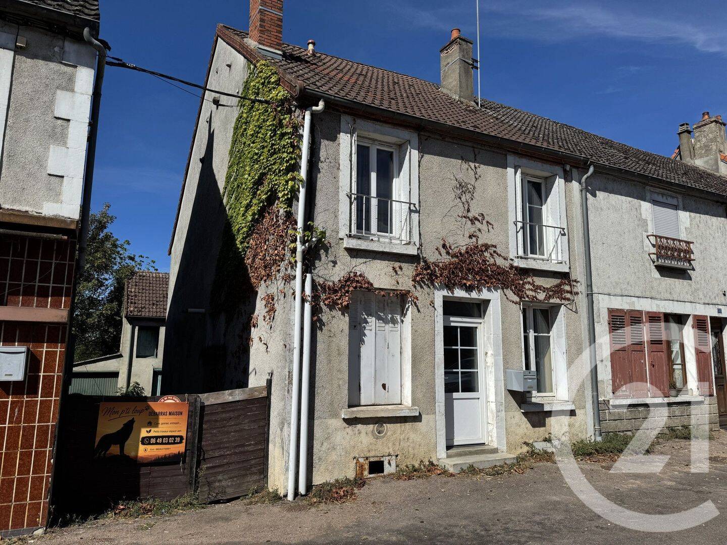 Maison 4 pièces 84 m² · à Myennes · 84 m² · 58 000 €