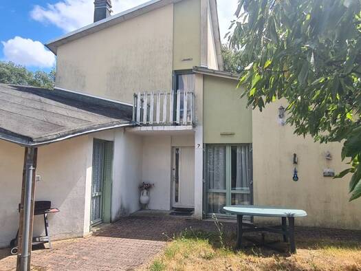 Maison à vendre 139 000 € 6 pièces 4 chambres 130 m² 460 m² de terrain Basseau-Frégeneuil-Grande Garenne-Sillac Angoulême 16000