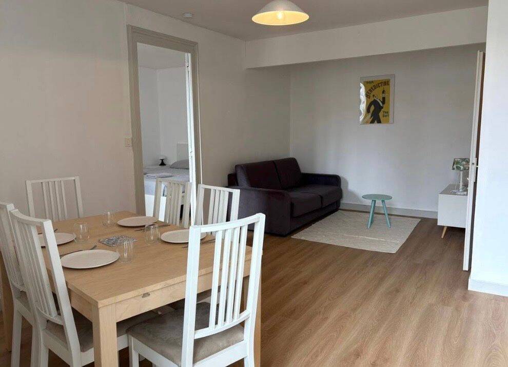 Appartement 2 pièces 50 m² · à La Rochelle · 50 m² · 936 €