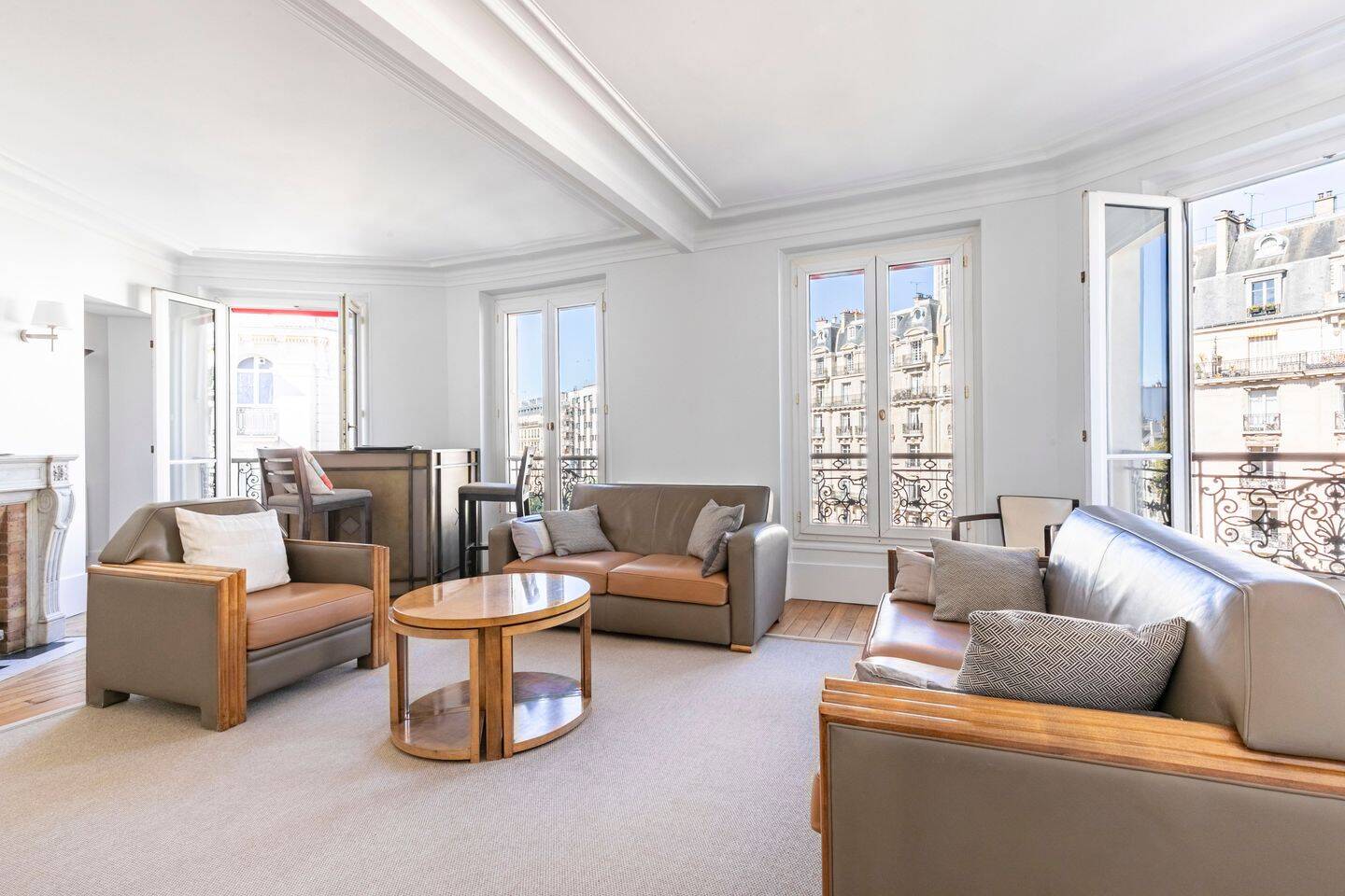 Appartement 4 pièces 87 m² · à Paris 17ème Arrondissement · 87 m² · 1 050 000 €