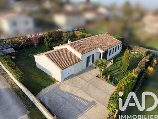 Maison à vendre 296 000 € 5 pièces 3 chambres 120 m² 800 m² de terrain L'Isle-d'Espagnac 16340