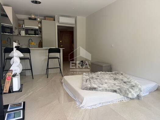 Appartement à vendre 338 000 € 2 pièces 1 chambre 37 m² RDC/4 Hippodrome-Kennedy Cagnes-sur-Mer 06800