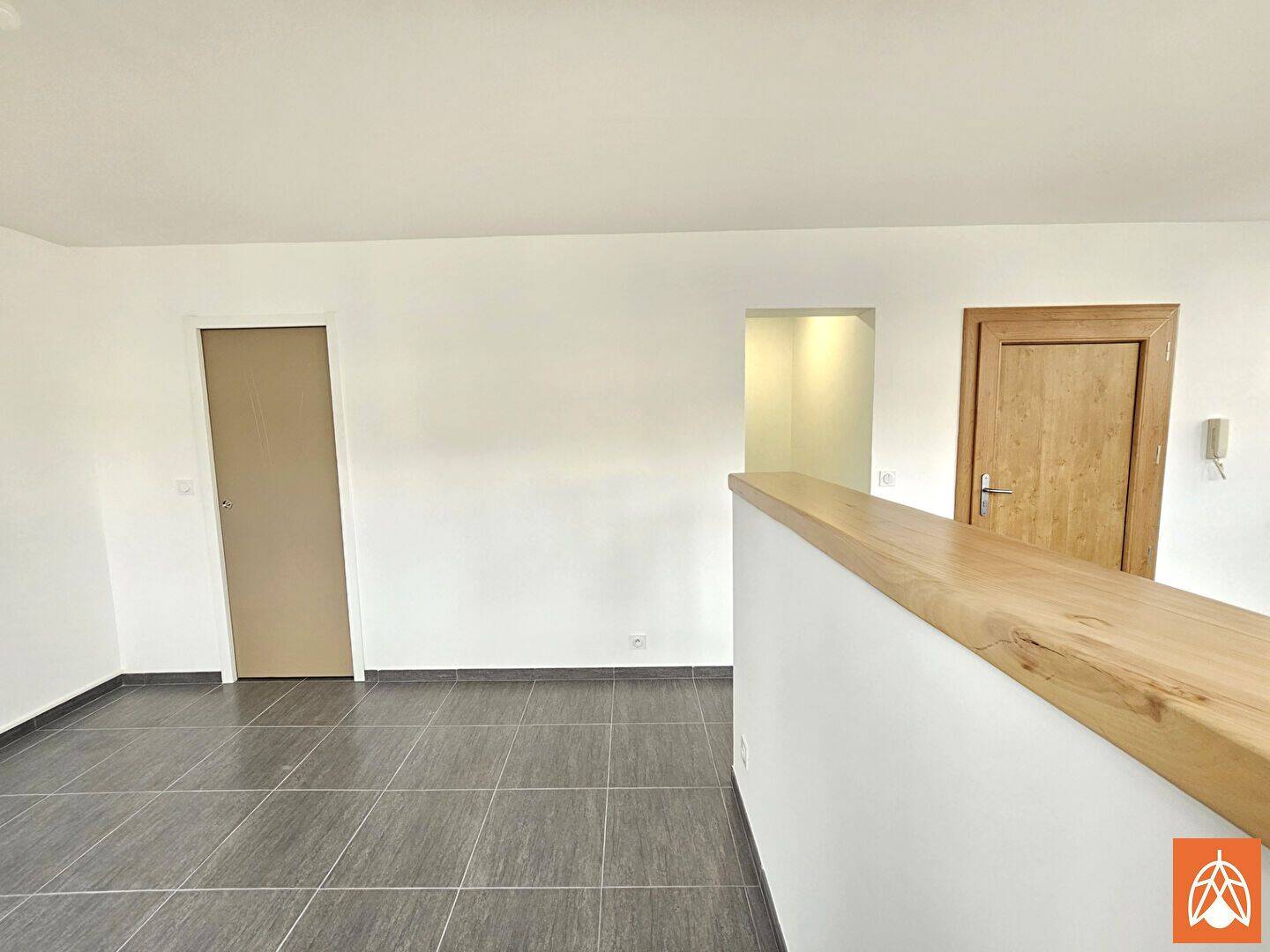 Appartement 1 pièce 31 m² · à Salon-de-Provence · 31 m² · 100 000 €