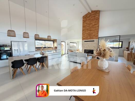 Maison à vendre 885 000 € 6 pièces 4 chambres 220 m² 1 064 m² de terrain Mios 33380