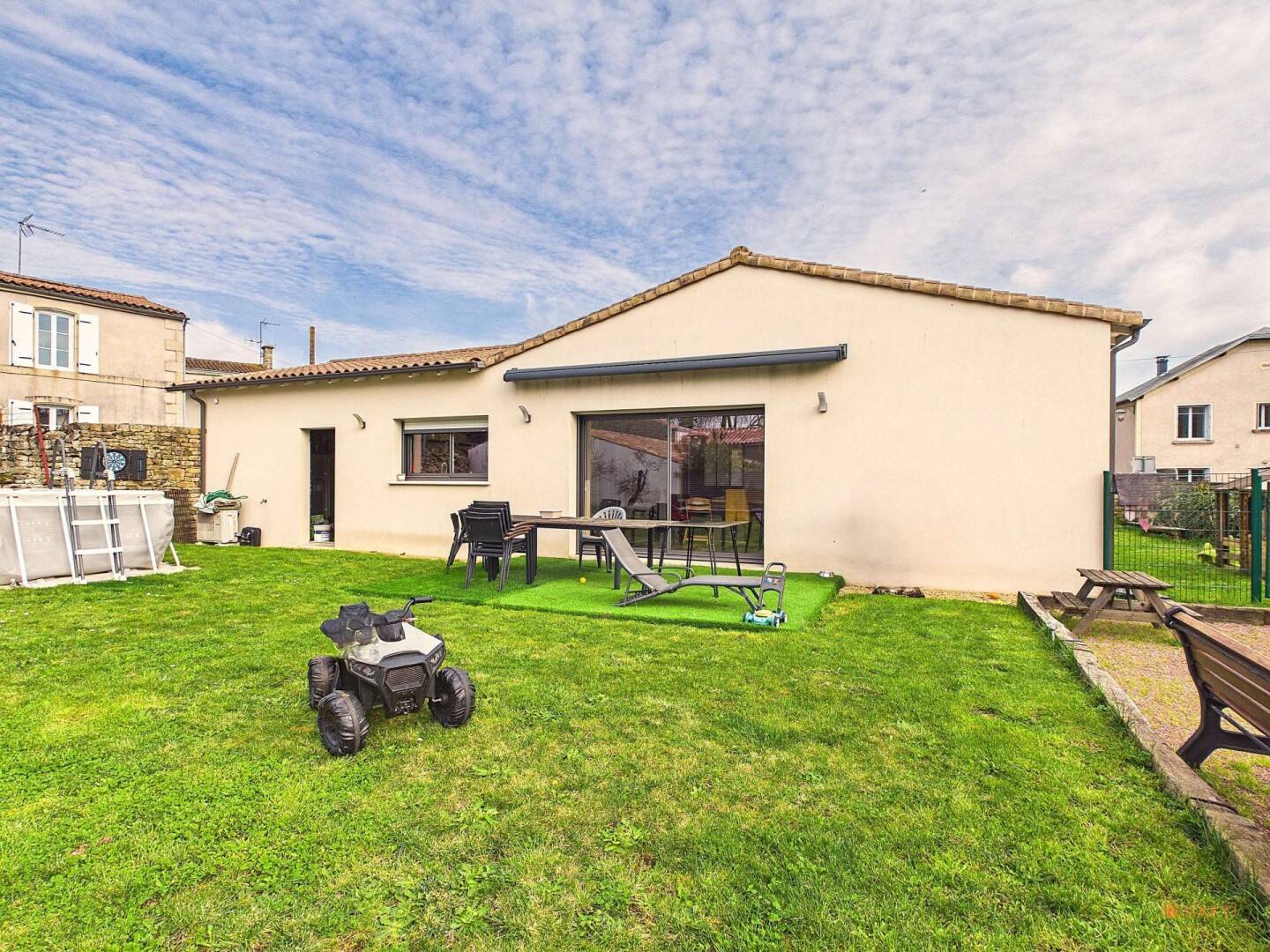 Maison 4 pièces 100 m² · à Niort · 100 m² · 269 900 €