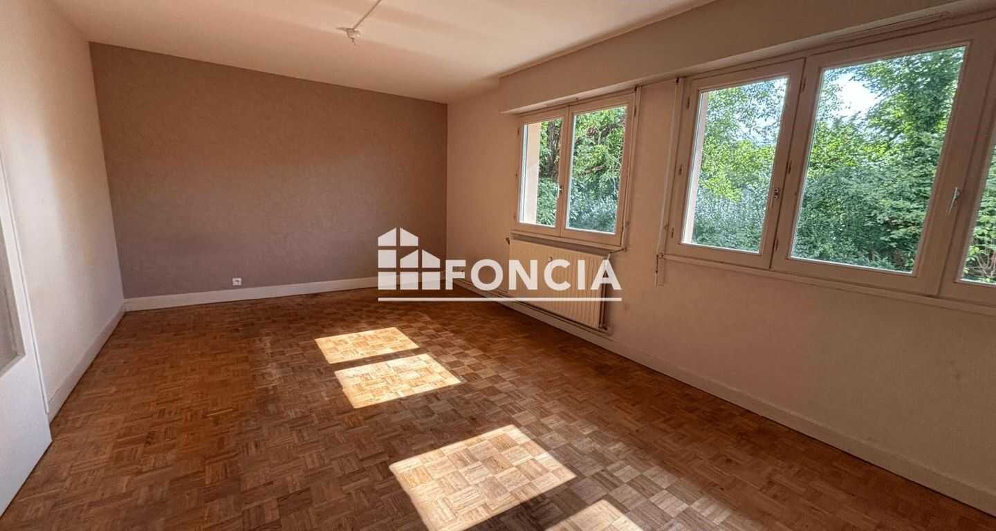 Appartement 5 pièces 94 m² · à L'Arbresle · 94,3 m² · 977 €/mois