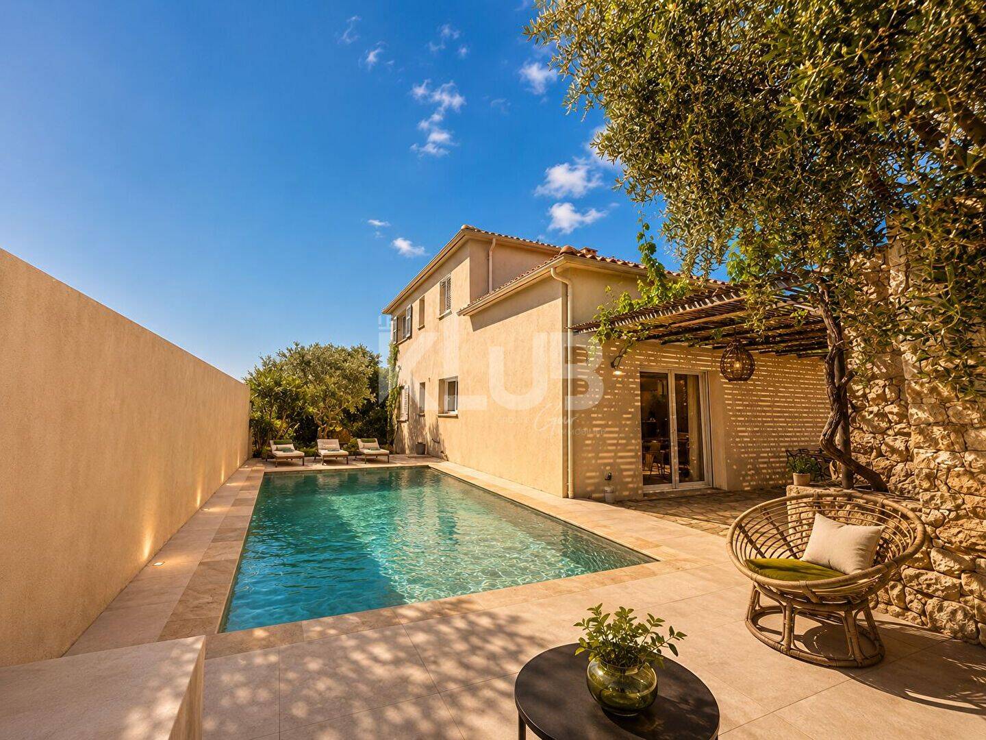 Maison 6 pièces 167 m² · à Lucciana · 167 m² · 549 000 €