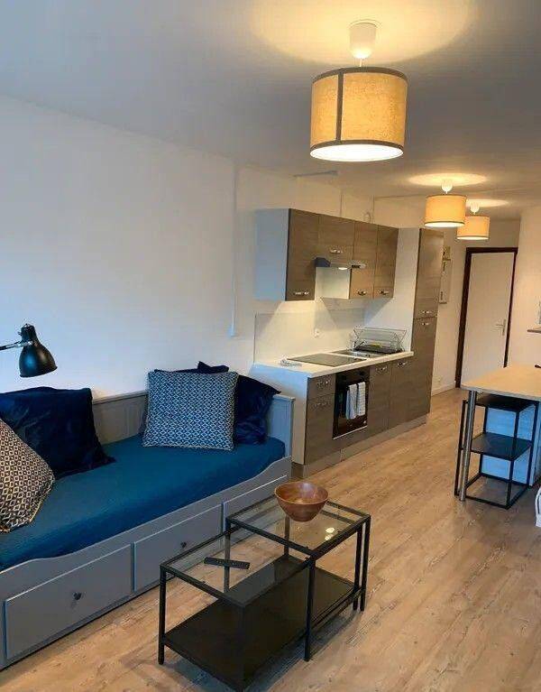 Appartement 1 pièce 28 m² · à Orléans · 28 m² · 620 €