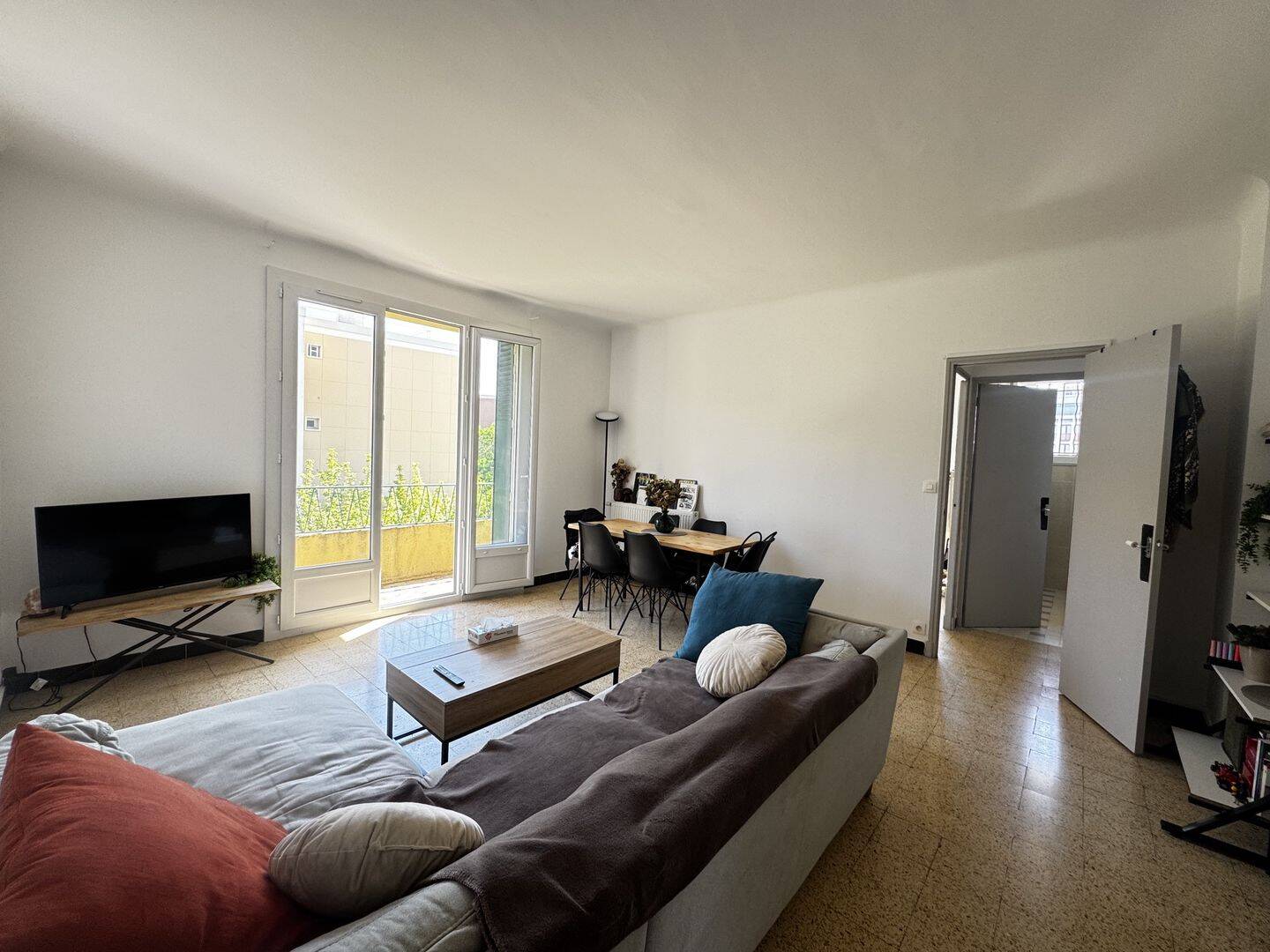 Appartement 2 pièces 50 m² · à Aix-en-Provence · 50,2 m² · 210 000 €