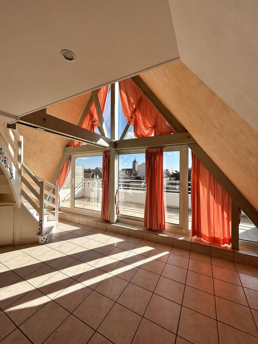 Appartement 3 pièces 55 m² · à Sens · 54,6 m² · 179 000 €