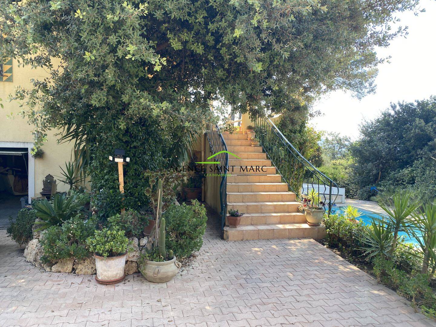 Maison 3 pièces 125 m² · à Le Tignet · 125 m² · 725 000 €