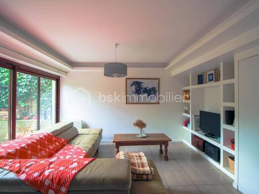 Maison à vendre 319 000 € 6 pièces 3 chambres 126,2 m² 61 m² de terrain La Raviniere Osny 95520