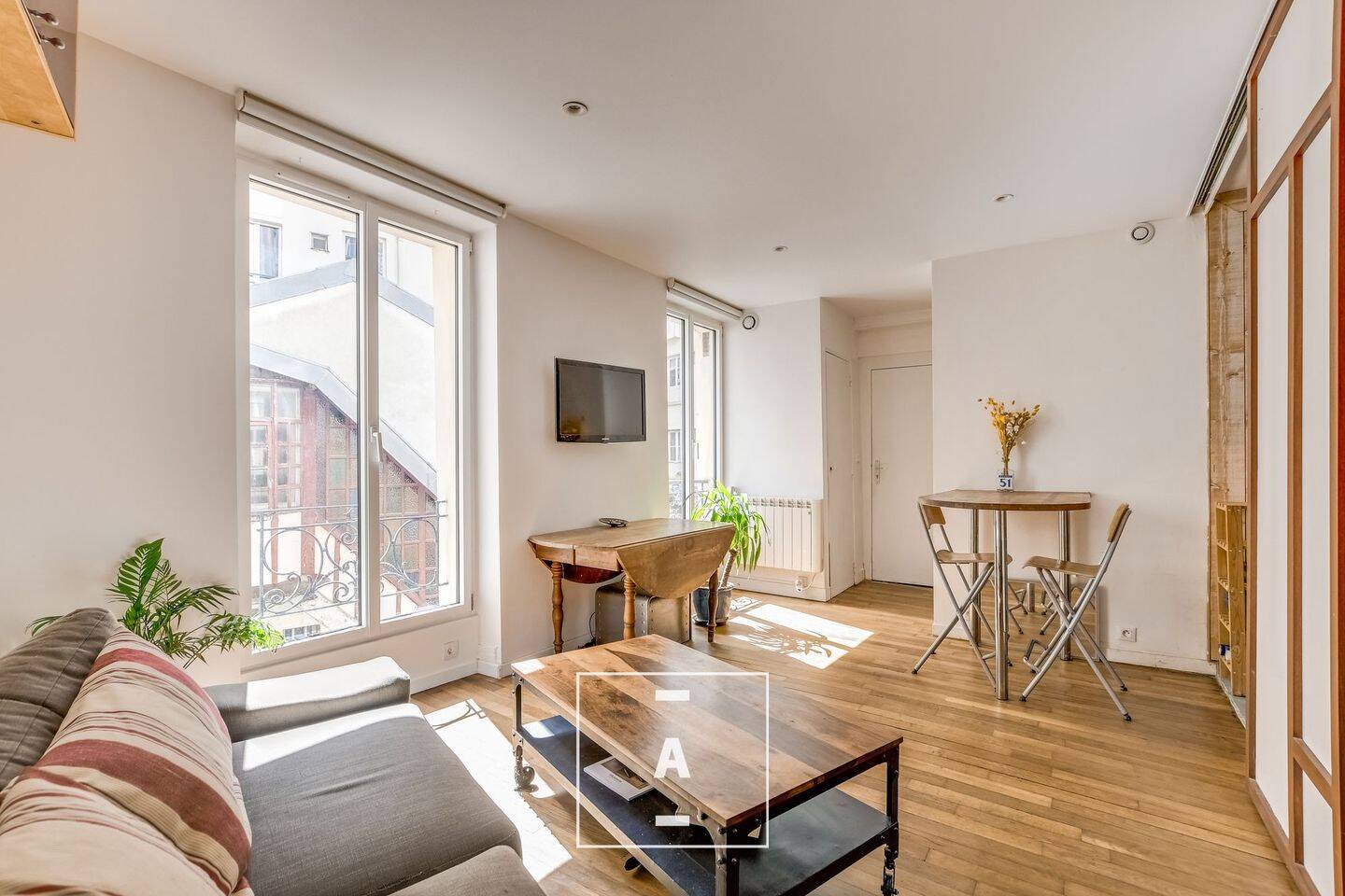 Appartement 2 pièces 30 m² · à Paris 18ème Arrondissement · 30,5 m² · 370 000 €