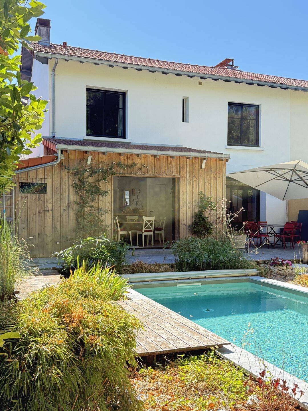 Maison 6 pièces 137 m² · à La Rochelle · 136,5 m² · 818 850 €