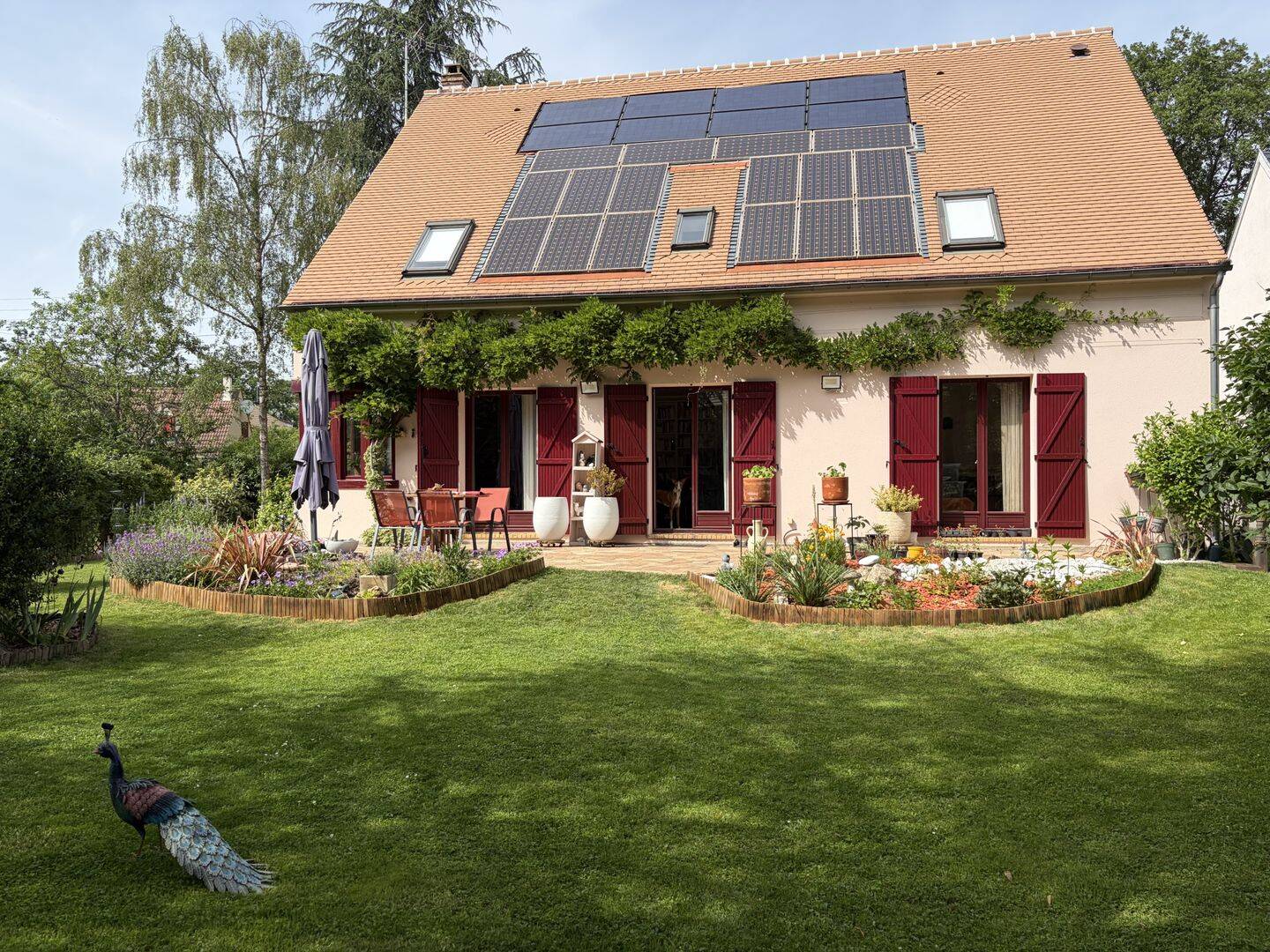 Maison 6 pièces 185 m² · à Le Mesnil-Saint-Denis · 185 m² · 740 000 €