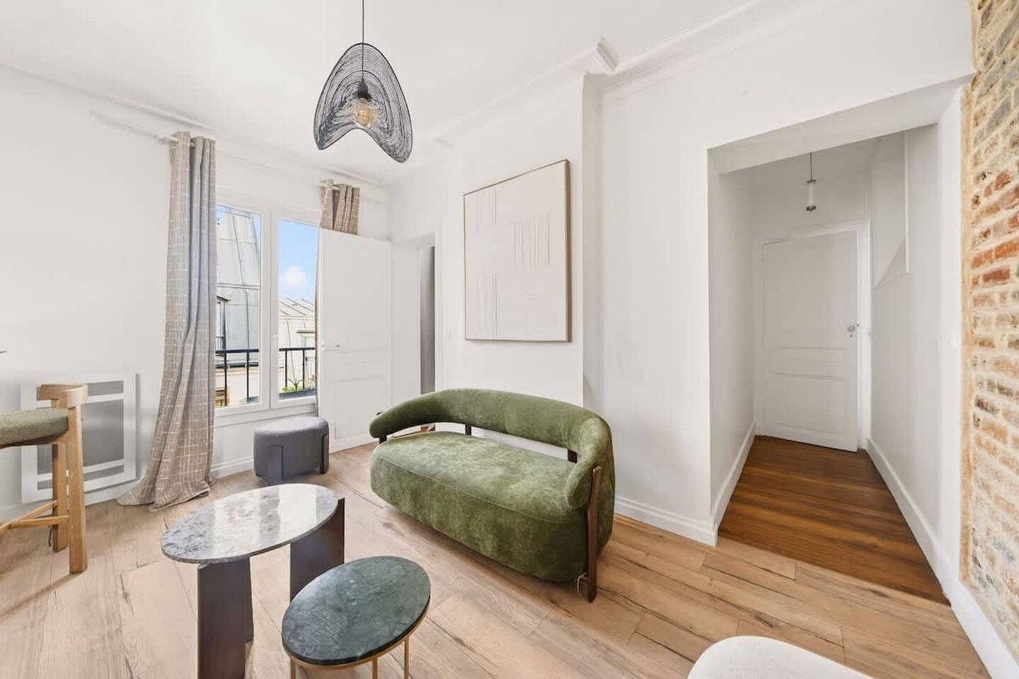 Appartement 3 pièces 45 m² · à Paris 11ème Arrondissement · 45 m² · 3 432 €
