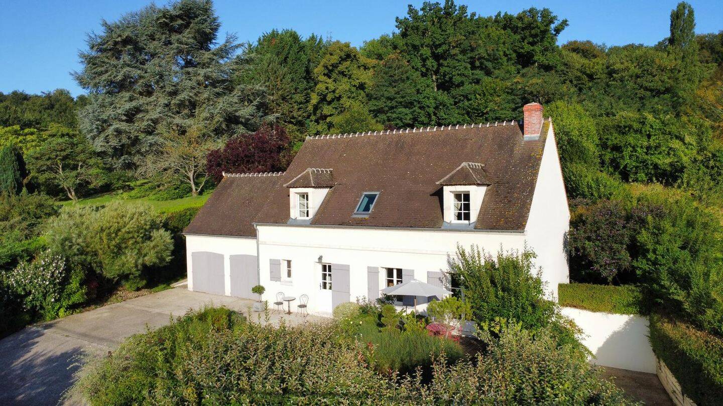 Maison 5 pièces 138 m² · à Sainte-Geneviève · 138 m² · 380 000 €