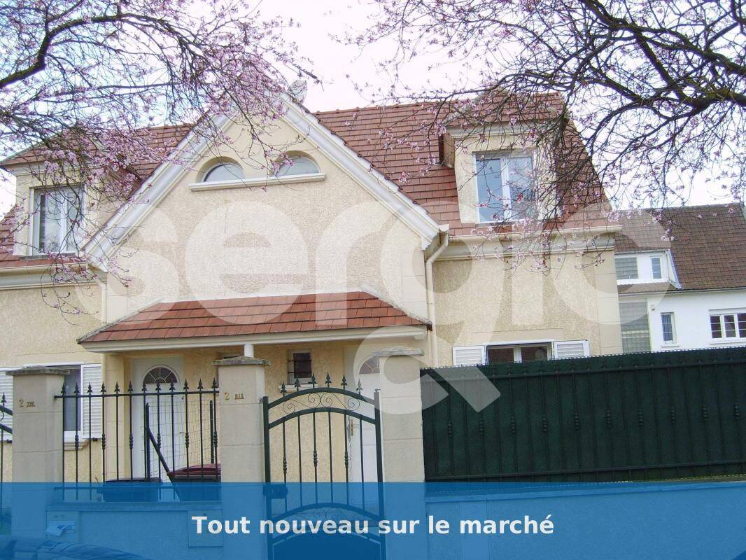Maison 3 pièces 59 m² · à Saint-Ouen-l'Aumône · 59 m² · 1 159 €