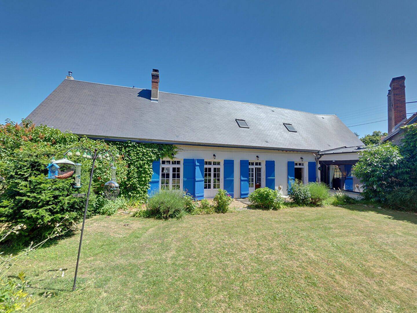 Maison 11 pièces 261 m² · à Maintenon · 261 m² · 525 000 €